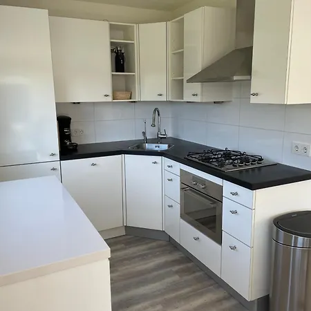 Feriehus Wintergroen 11 *